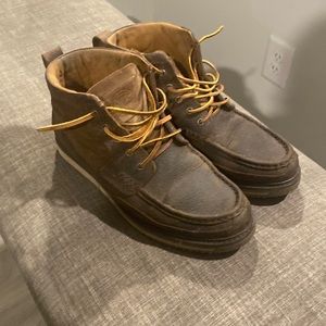 Ariat lookout, chukka style boot